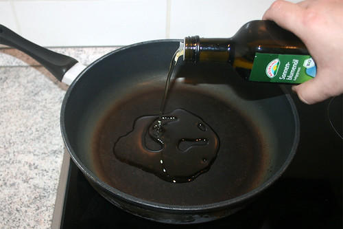 15 - Öl erhitzen / Heat up oil
