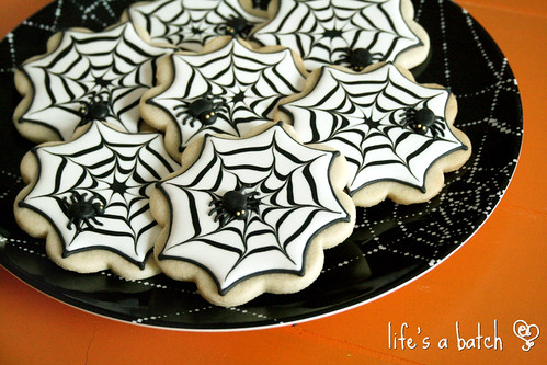 Simple Spiderweb cookies