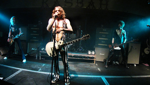 The Darkness LIVE