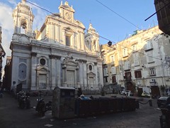 Napoli - Chiesa e Piazza dei Gerolamini
