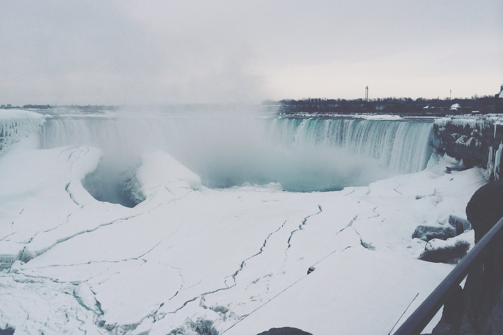 Niagara Falls — Ice Floes