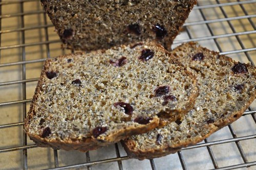 banana bread with olive oil feature