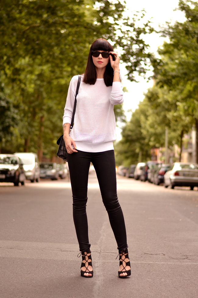 Black White Outfit J Brand Sojeans Sporty Look 10