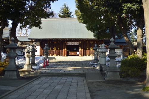松陰神社社殿 by leicadaisuki