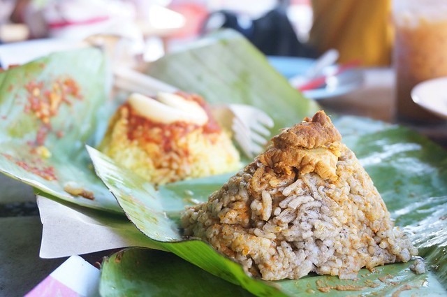 Halal breakfast in Penang Astaka Taman Tun Sardon-009