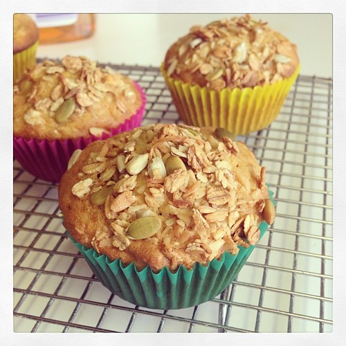 Carrot & granola cakes out!