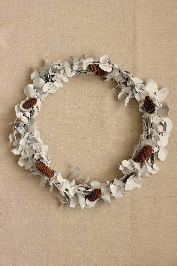 Fabric Paper Glue | DIY Minimalist Fall Wreath