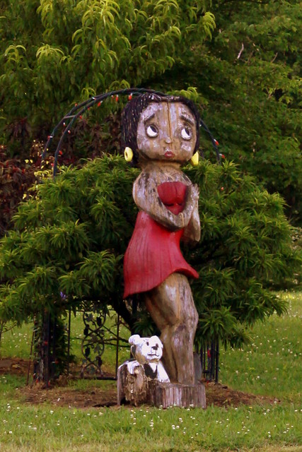Betty Boop Carved Tree