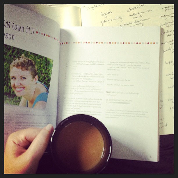 Starting with a few moments of The Declaration of You (#tdoybook) to spark today's writing. Delighted to find my pal @leonie_dawson  inside!  Great choice, @whenigrowupcoach @jessicaswift!