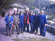 Grupo de espeleologistas de Chert