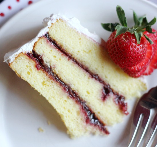 Hi Sugarplum | Butter Cake with Strawberry Filling