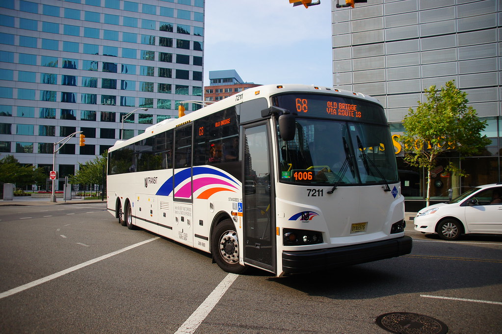 New Jersey Transit 2013 Designline ECOCoach CNG 7211