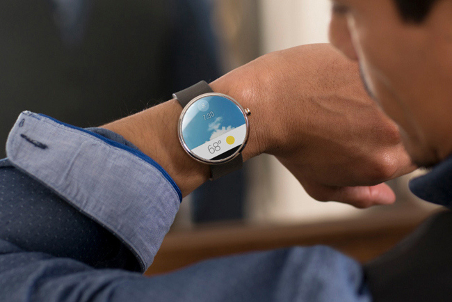 motorola-moto-360-the-first-android-wear-smartwatch-00