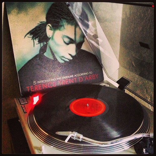 #tonightsoundslikethis #terencetrentdarby #wishingwell #kissandtell #nowspinning #photographicplaylist #vinyligclub by Big Gay Dragon