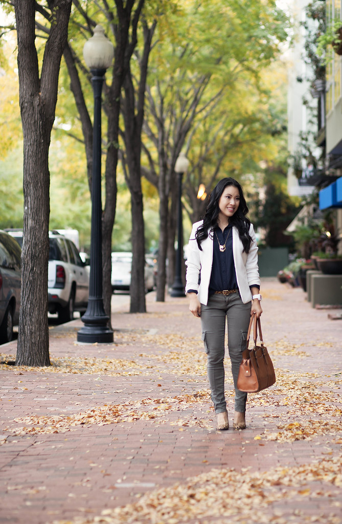 cute & little blog | white blazer, navy shirt, skinny cargo pants, leoprad pumps | fall layers transition outfit