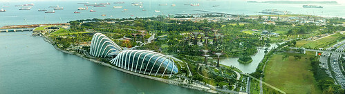 Panorama Garden by The Bay by Haryadi Be