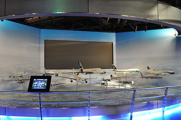航空探知館 Aviation Discovery Centre