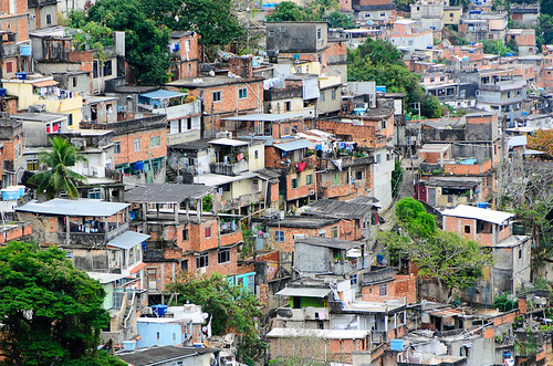 one of Rio's favelas (by: David Schenfeld, creative commons)