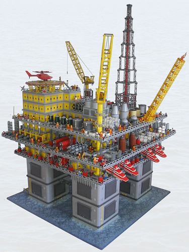 Massive Lego oil rig | The Brothers Brick | The Brothers Brick