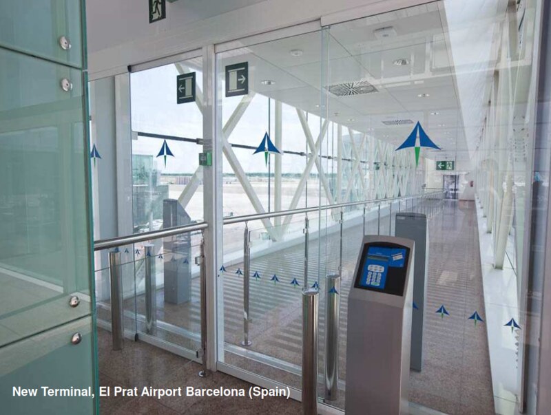 автоматические двери для аэропорта Manusa