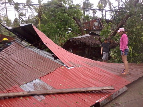 typhoon haiyan or yolanda image