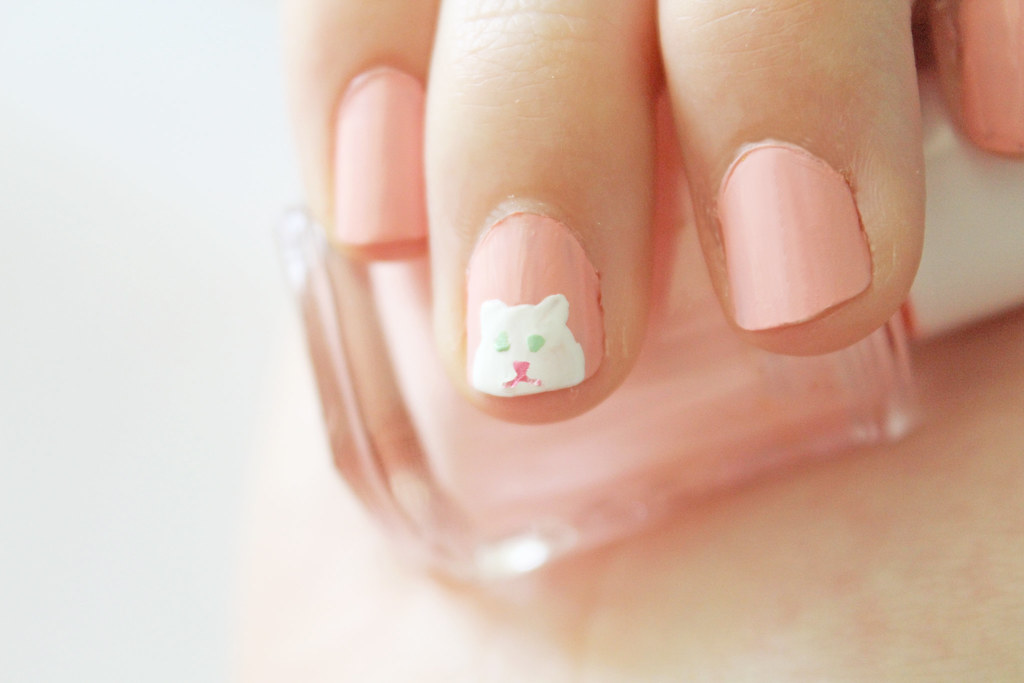 kitty nail