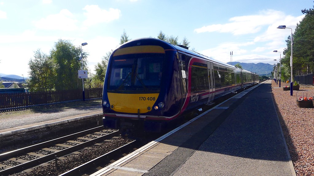 Inverness train arrives at Kingussie
