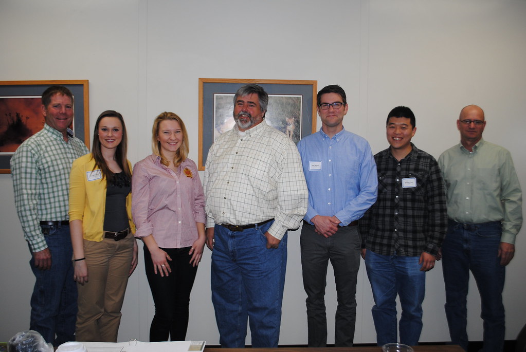 Interns with Nebraska Corn Board directors