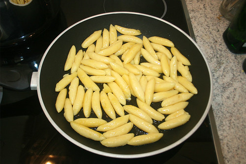 22 - Schupfnudeln anbraten / Roast potato noodles