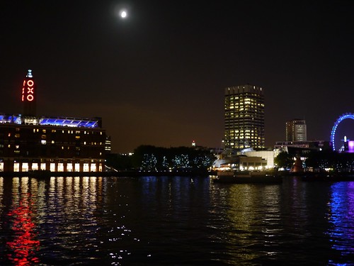 Night Thames And OXO