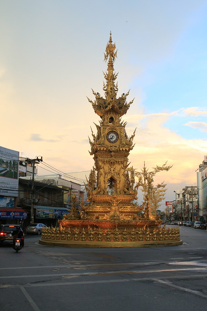 Chiang Rai clock daytime
