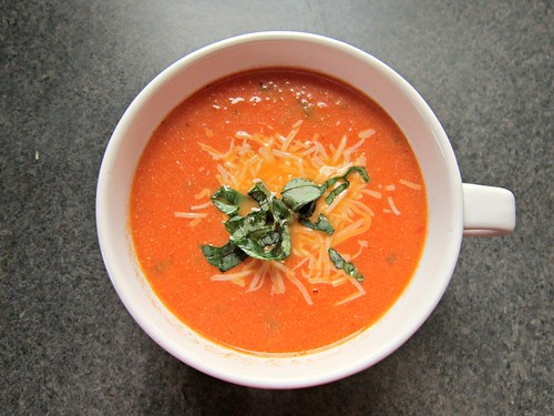 Tomato, Basil & Cheddar Soup