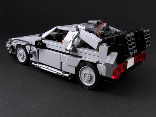 DeLorean - Side View