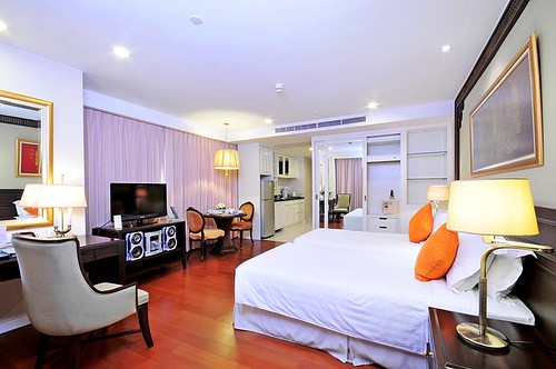 Fabulous Price! Save 50% ! for CHAOPHRAYA GRAND DELUXE river view 66 sq.m. at Centre Point Hotel Silom by centrepointhospitality