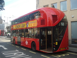 London General LT43 on Route 11 (Blinded for N11), Fulham