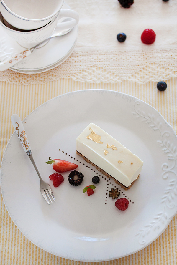 white chocolate cheesecake