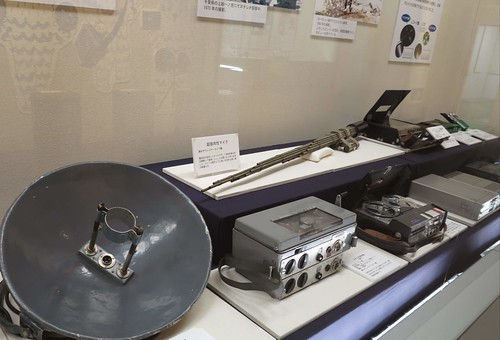 展場展示了各時代的錄音器材。攝影：范欽慧