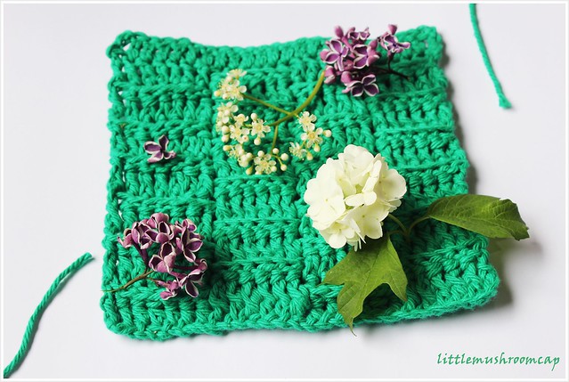 flowers on crocheted dishcloth_handmade_ kitchen