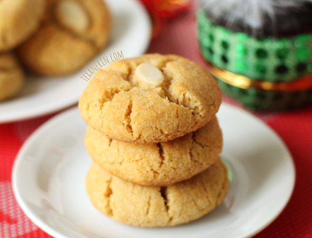 Grain-free Chinese Almond Cookies - Gluten-free and Vegan