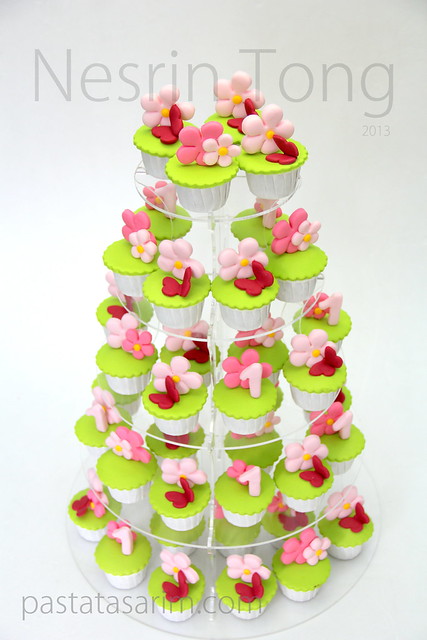 sanem 1st birthday party cupcake tower