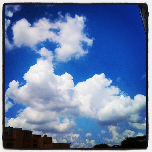 #white #fluffy #clouds #blue #sky #skyviewers #tulsa #oklahoma