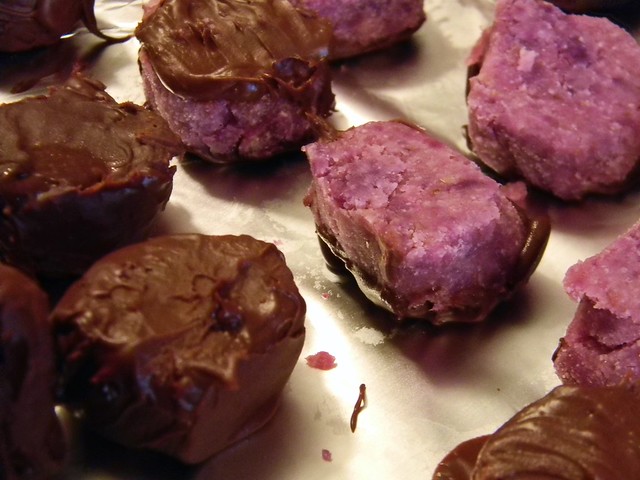 Purple (Sweet) Potato Coconut Pops