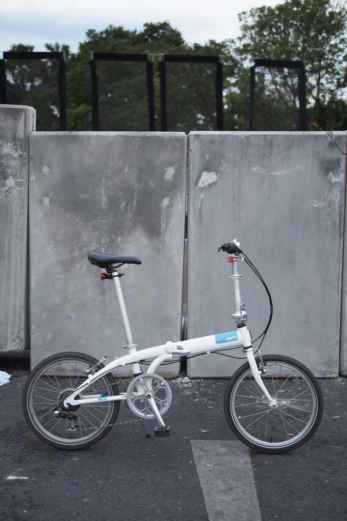 20131108 ปั่นจักรยานผ่านประชาธิปไตย