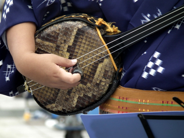 10.Sansen music_an imperative instrument for Okinawa music