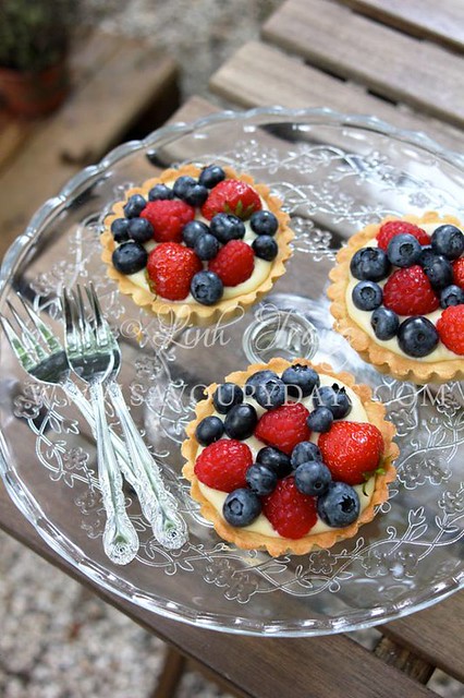 Berries tart - For a very fresh Summer day