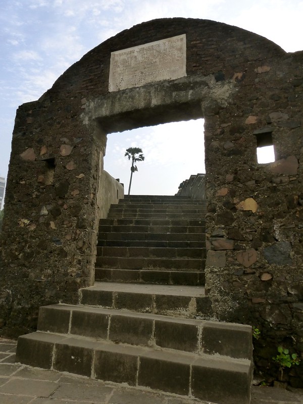 Bandra Fort - stairway up to the hill