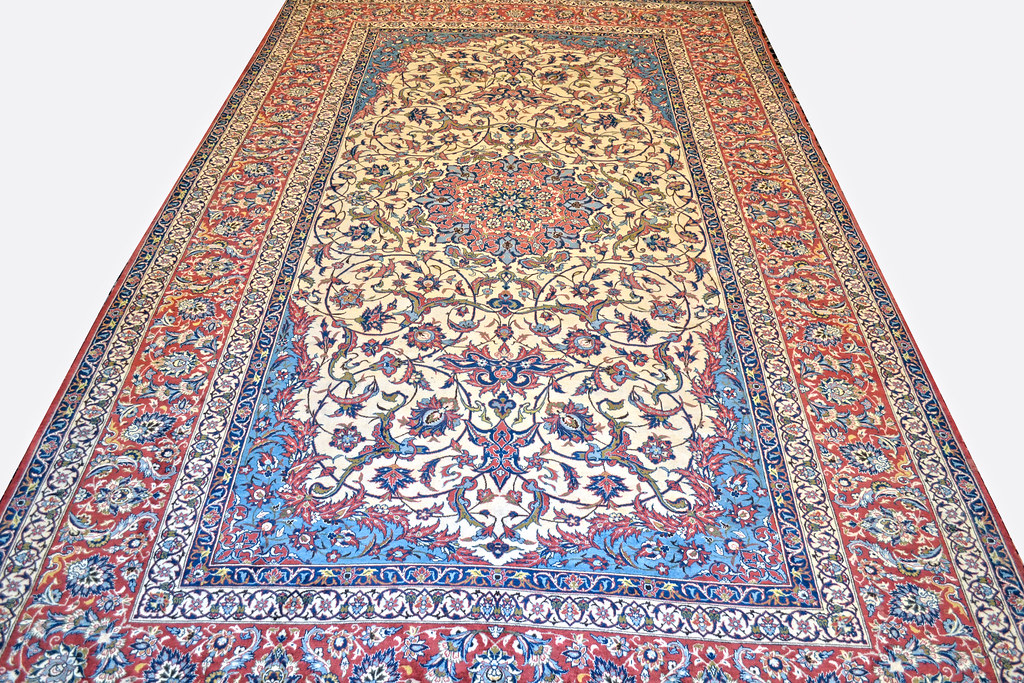 Over Size Isfahan Persian Area Rug 13x17