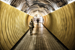 In de tunnel