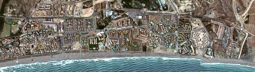 Playa de Vera, Almería, Vera Chuck and Dave, Peticiones del Oyente, después, urbanismo, planeamiento, urbano, desastre, urbanístico, construcción, rotondas, carretera
