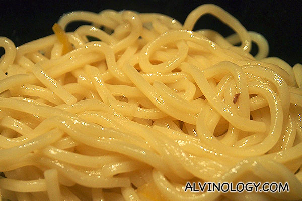 Bright yellow springy noodles 